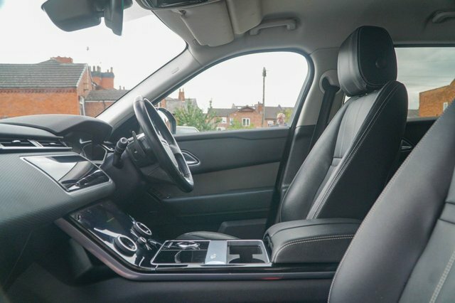 Land Rover Range Rover Velar R-dynamic S Black #2