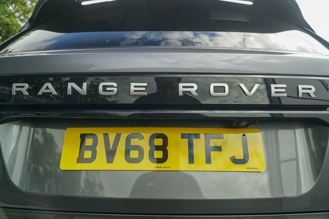 Land Rover Range Rover Velar R-dynamic S Black #43