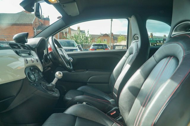 Abarth 595 2016 1.4 T-jet Turismo Hatchback White #2