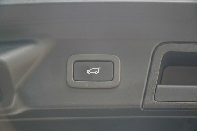 Land Rover Range Rover Velar S Black #54
