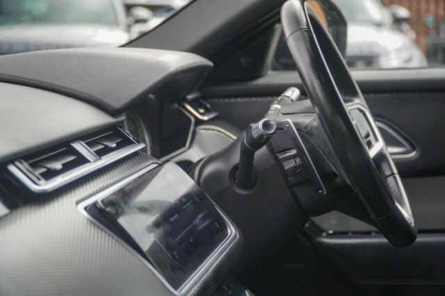 Land Rover Range Rover Velar S Black #31