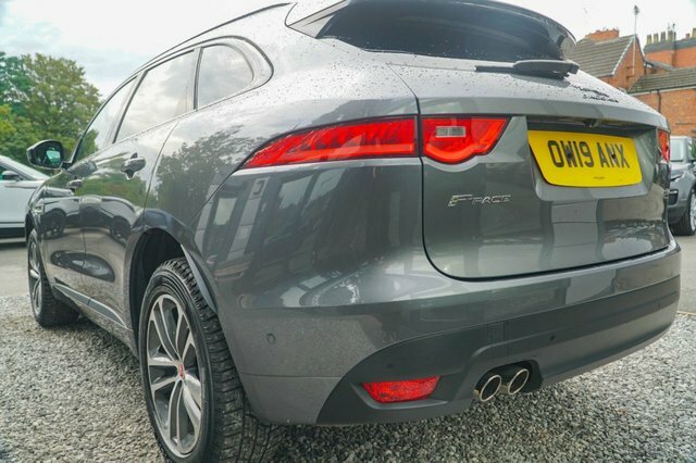 Jaguar F-Pace 2019 2.0 D180 R-sport Suv Awd Euro Grey #5