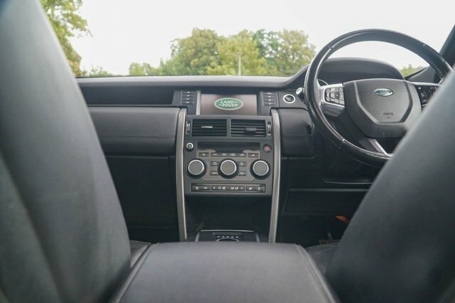 Land Rover Discovery Sport 2018 2.0 Td4 Landmark Suv 4Wd Euro Black #4