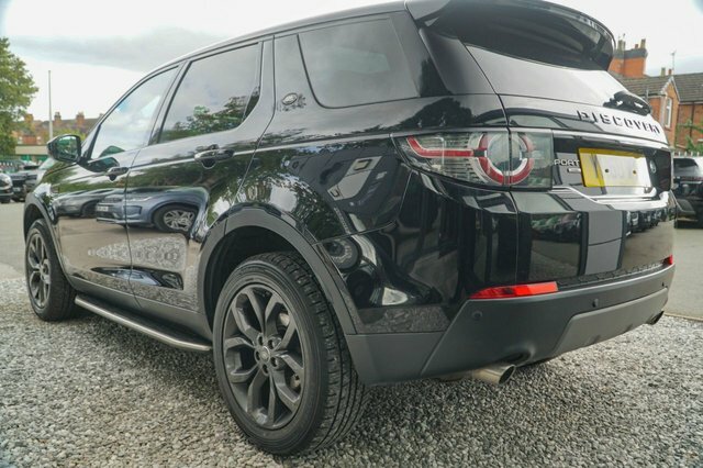 Land Rover Discovery Sport 2018 2.0 Td4 Landmark Suv 4Wd Euro Black #5