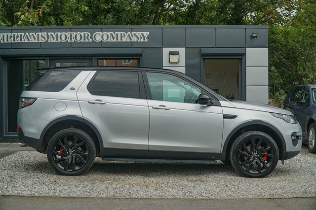 Land Rover Discovery Sport 2017 2.0 Td4 Hse Black Suv 4Wd Eur Black #6