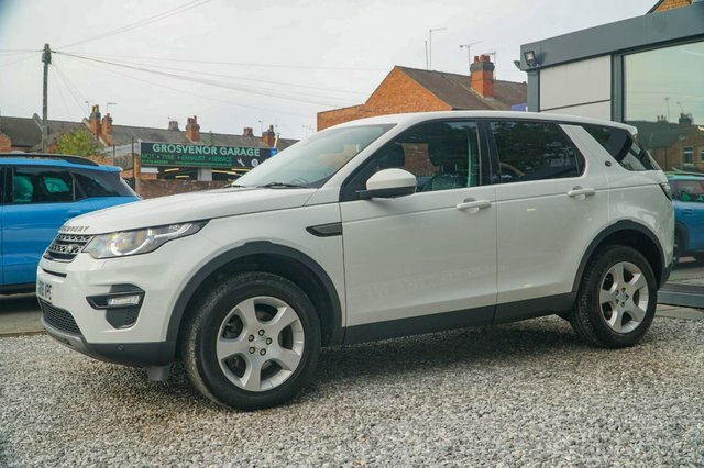 Land Rover Discovery Sport 2018 2.0 Ed4 Se Tech Suv Euro 6 White #3