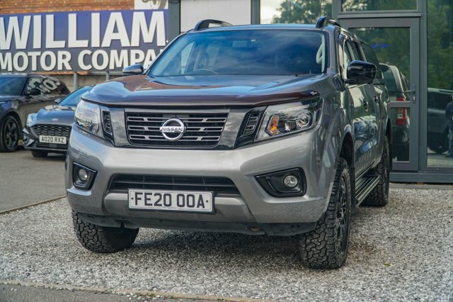 Nissan Navara   #14