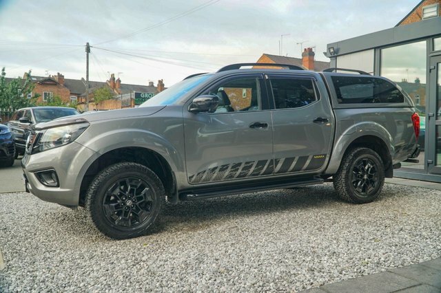 Nissan Navara 2020 2.3 Dci N-guard Pickup Double Cab Grey #3