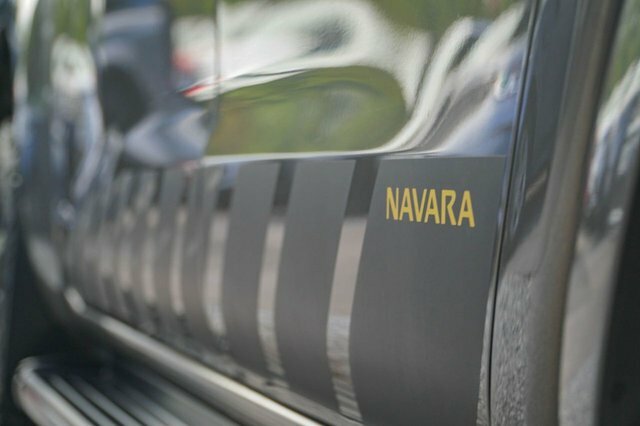 Nissan Navara   #20