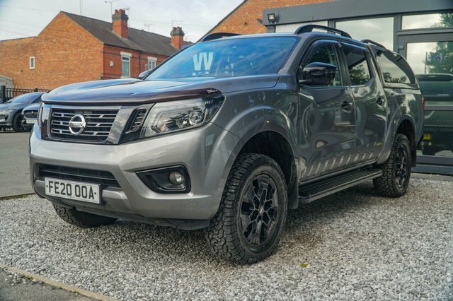 Nissan Navara   #15
