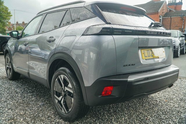 Peugeot 2008 2024 1.2 Puretech Allure Suv Eur Grey #5