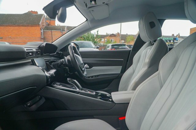 Peugeot 508 2021 508 Fastback 1.6 Pt 180 Allure Eat8 Hatchbac White #2