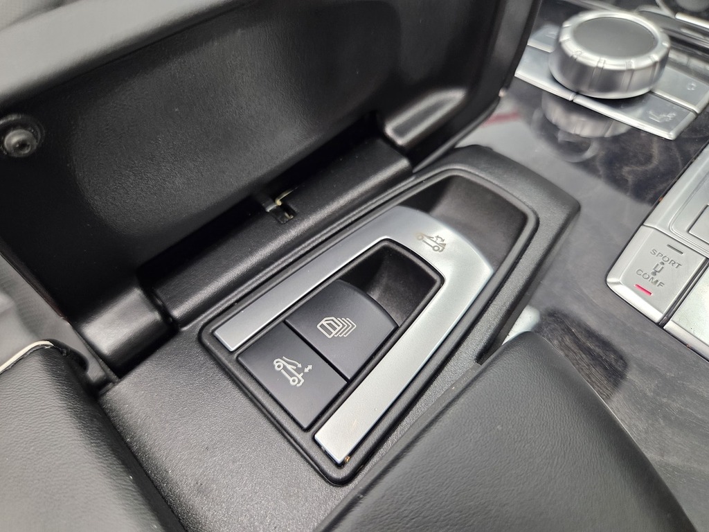 Mercedes-Benz SL Class Black #34
