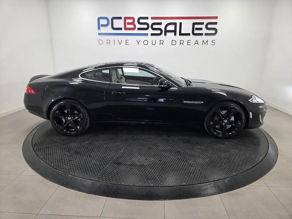 Jaguar XK V8 Portfolio Silver #14