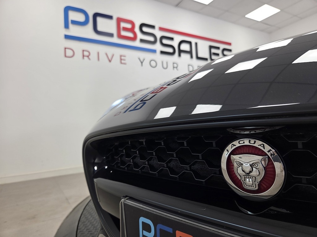 Jaguar F-Type 3.0 380 Sc V6 Chequered Flag Red #36