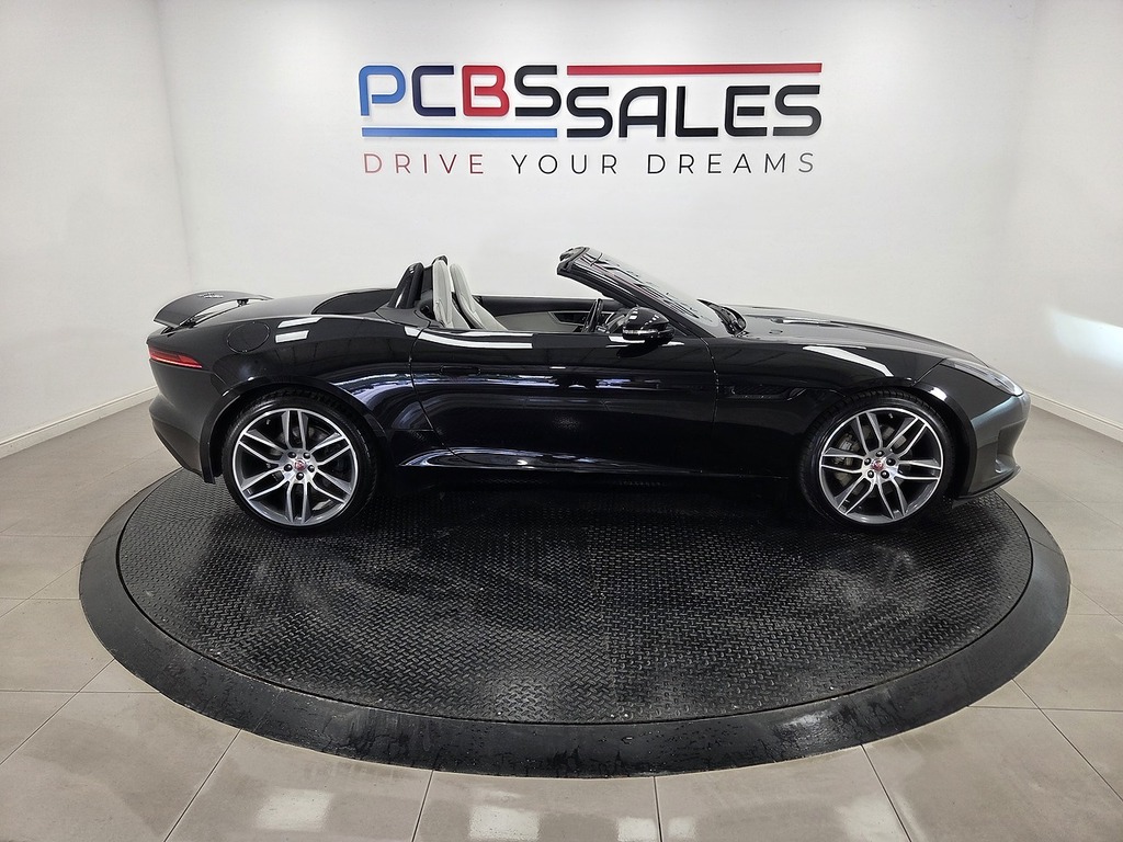 Jaguar F-Type 3.0 380 Sc V6 Chequered Flag Red #21