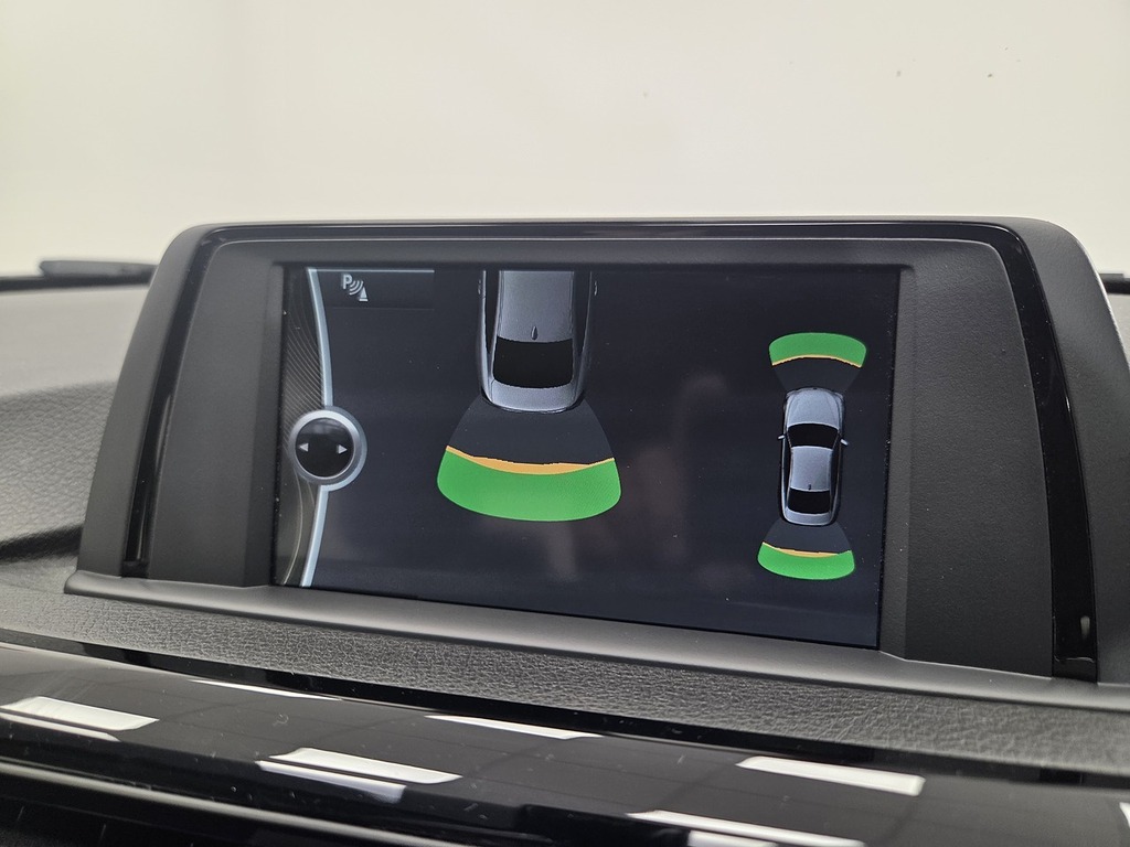 BMW 4 Series Gran Coupe 3L Luxury Grey #28