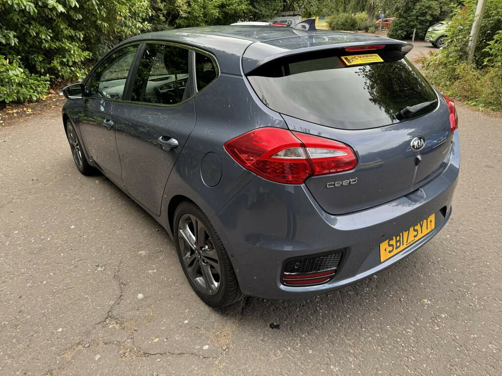 Kia Ceed 1.6 Crdi Isg 2 Red #7