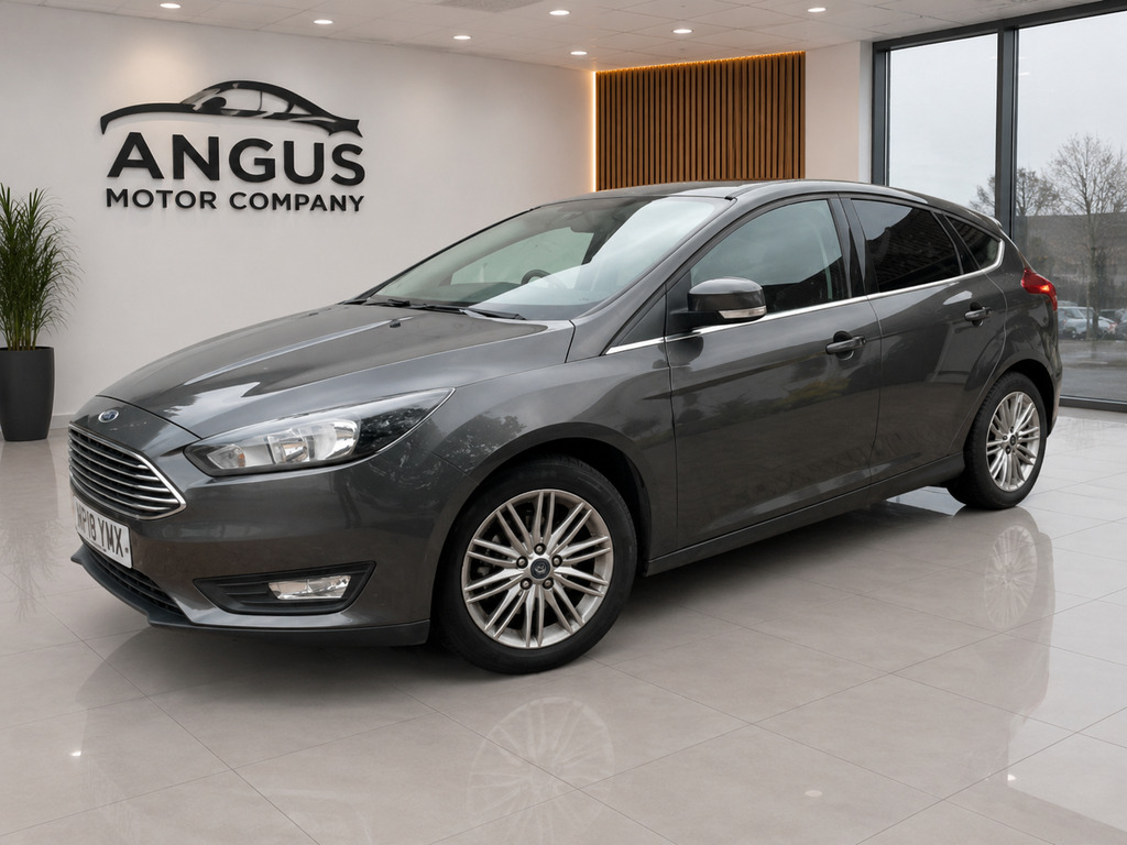 Ford Focus 1.5 Ecoblue 120 Titanium X Silver #2