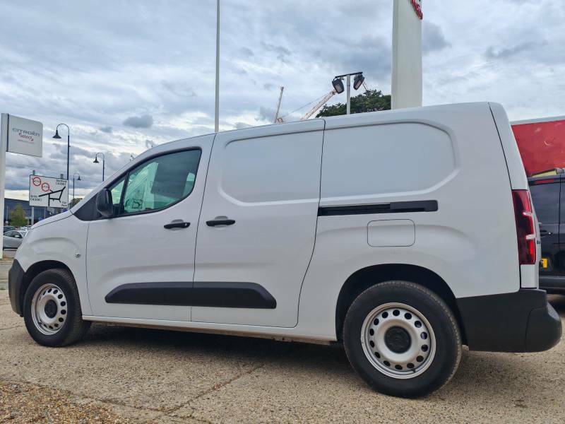 Citroen e-Berlingo 750 50Kwh Enterprise Edition XL Lwb 6Dr 7.4K White #4