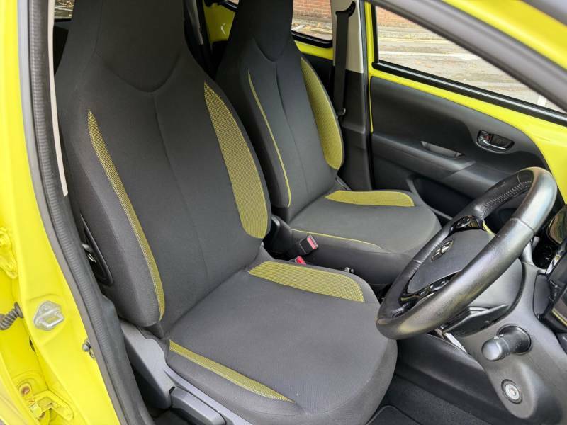 Toyota Aygo Hatchback Red #13