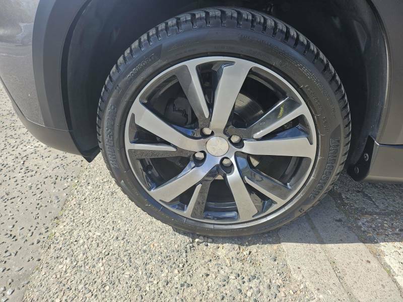 Peugeot 2008 2008 Gt Line Puretech Ss Red #27