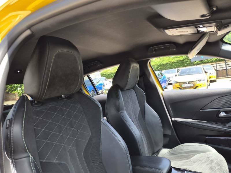 Peugeot e-208 208 Gt Premium Ev White #17
