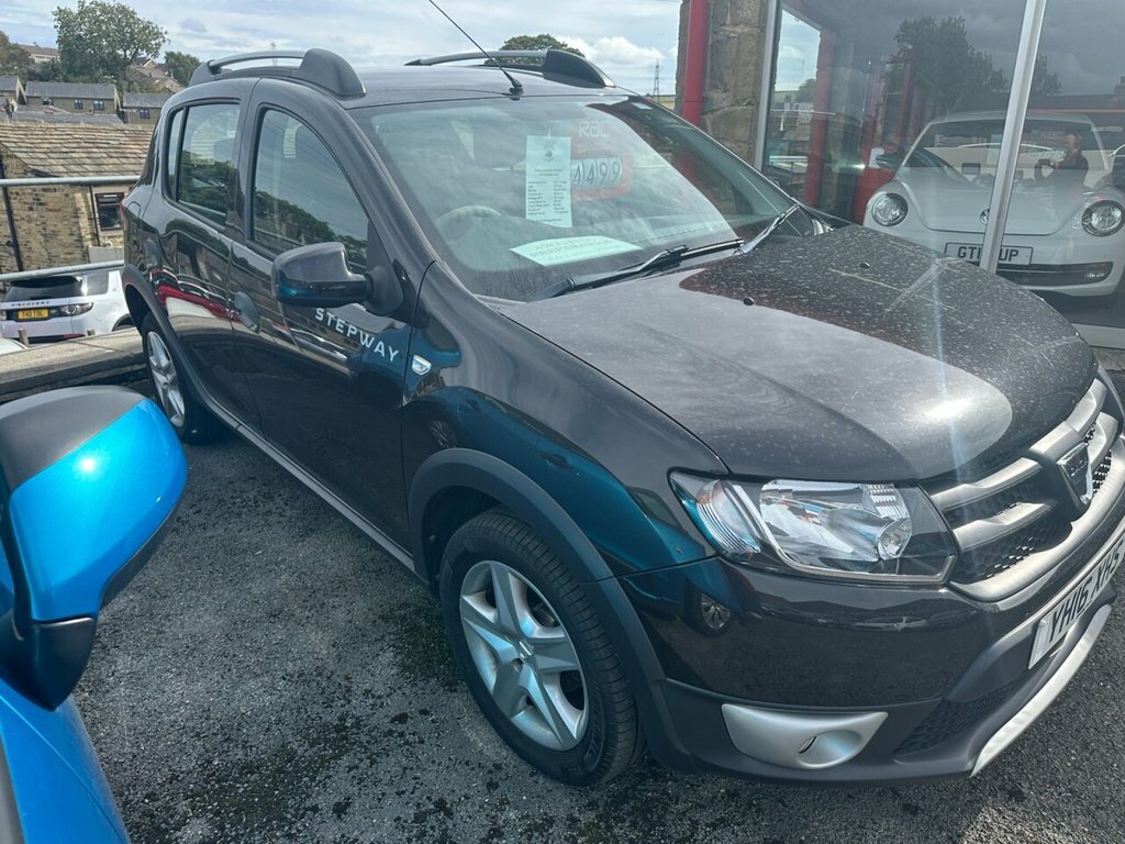 Dacia Sandero Stepway 0.9L Ambiance YH16XHS Black