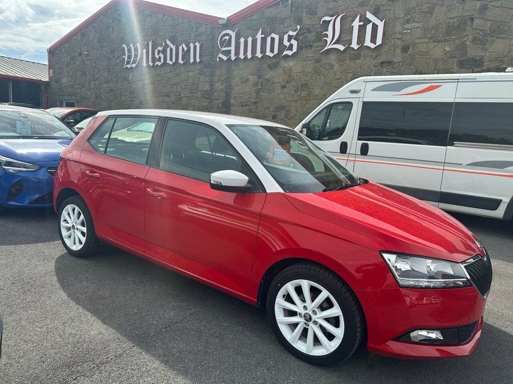 Skoda Fabia 1L Colour Edition DA20HWP Red