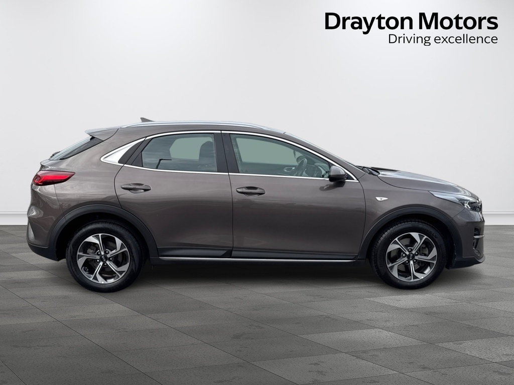 Kia Xceed 1.6 Crdi Isg 48V 3 #9