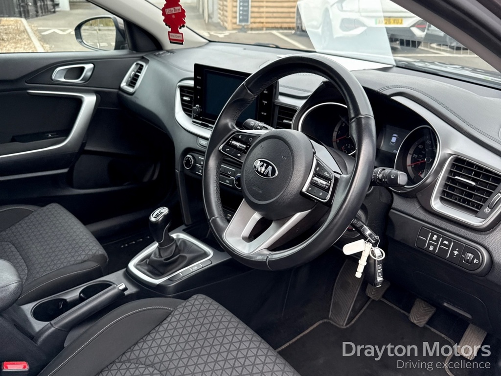 Kia Xceed 1.6 Crdi Isg 48V 3 #11
