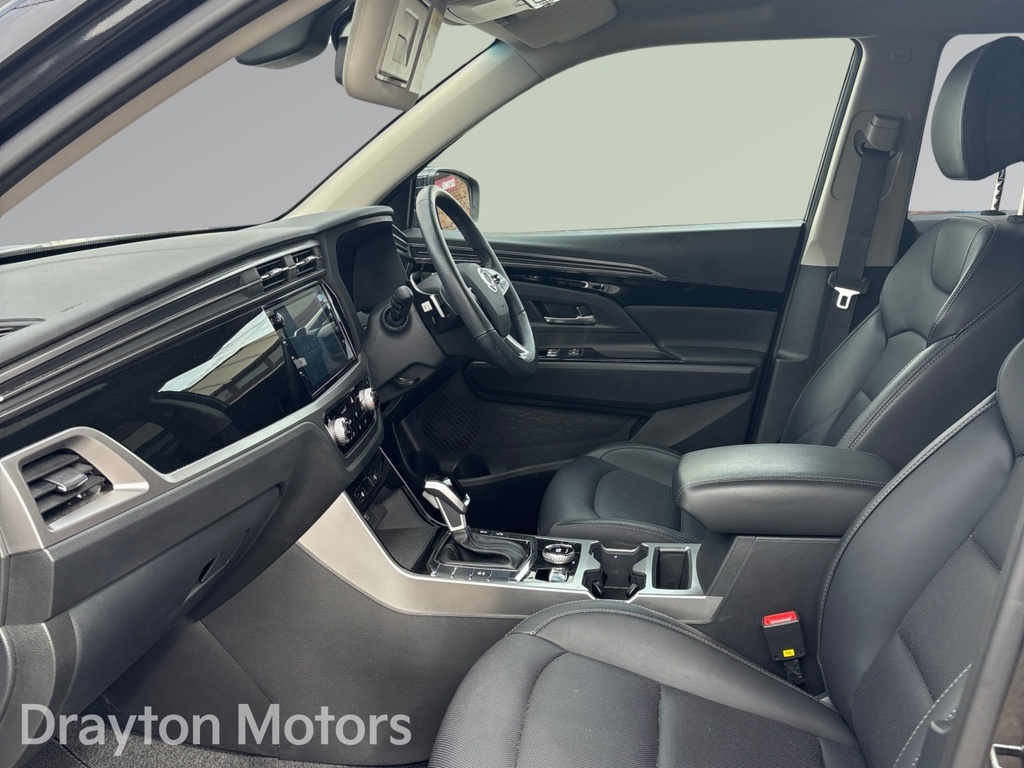 SsangYong Korando K35 Silver #10
