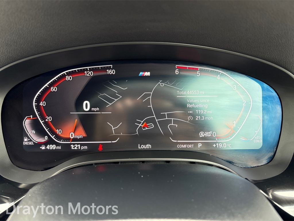 BMW 5 Series Se Blue #17