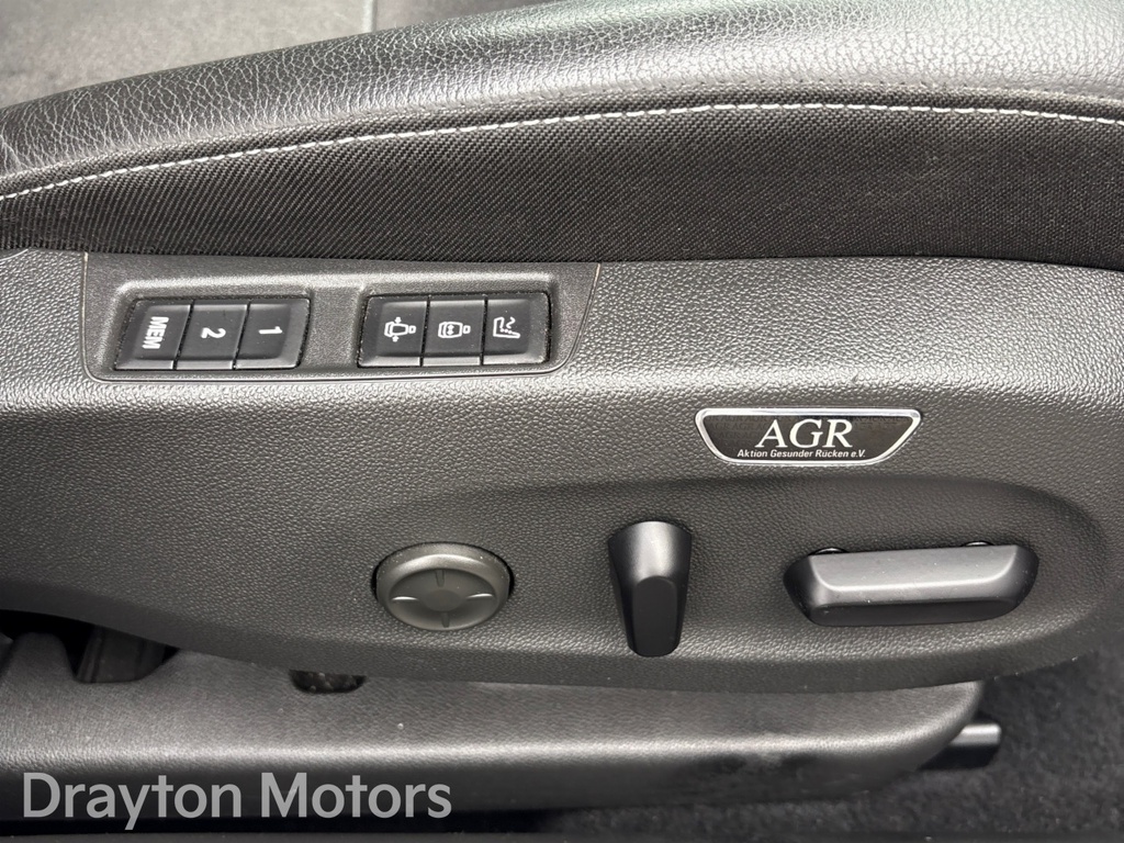 Vauxhall Insignia 1.5 Turbo D Ultimate Nav Blue #29