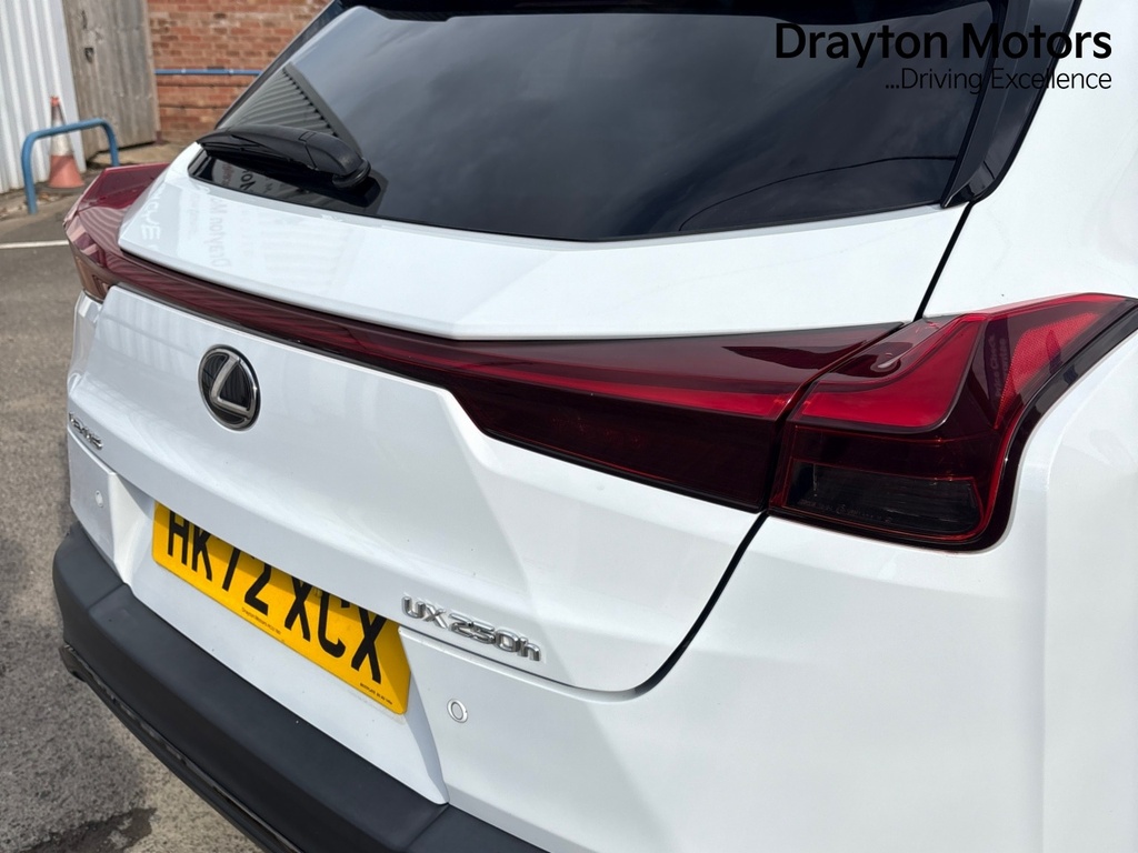 Lexus UX 2.0 250H E-cvt Euro 6 Ss Green #38