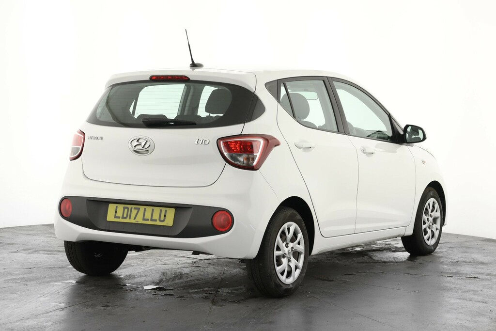 Hyundai I10 1.0 Se White #3