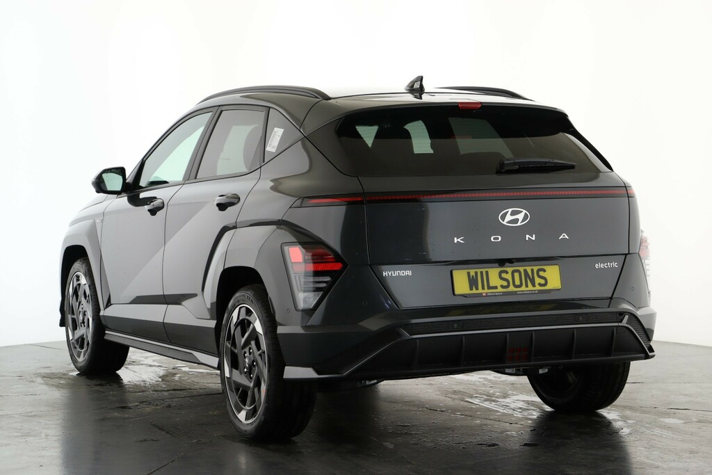 Hyundai Kona Ultimate White #7