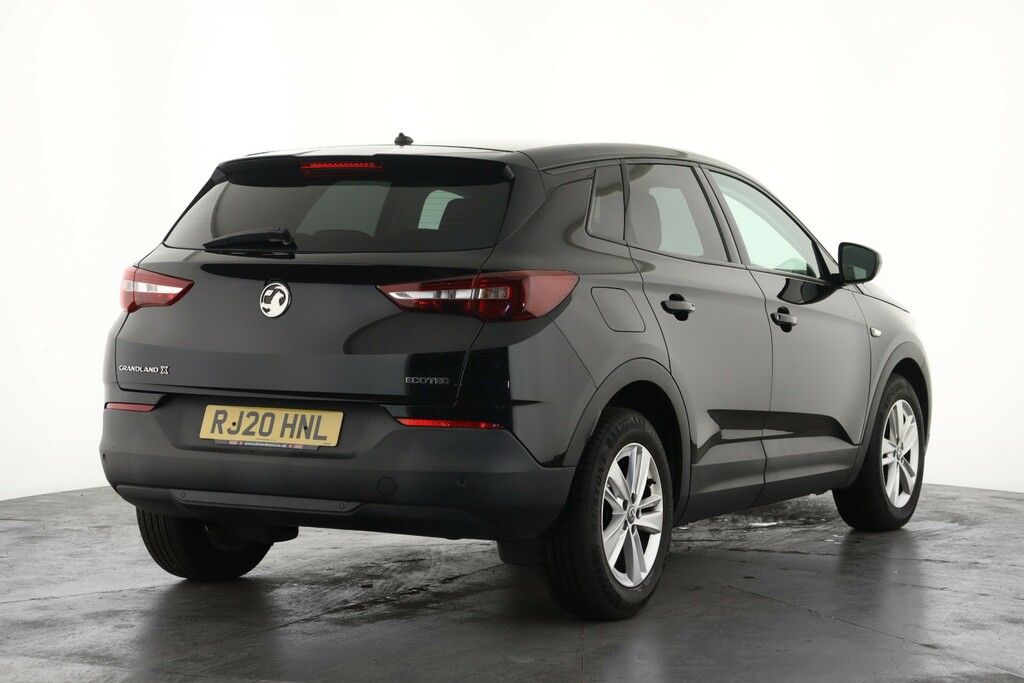 Vauxhall Grandland X 1.2 Turbo Se #3