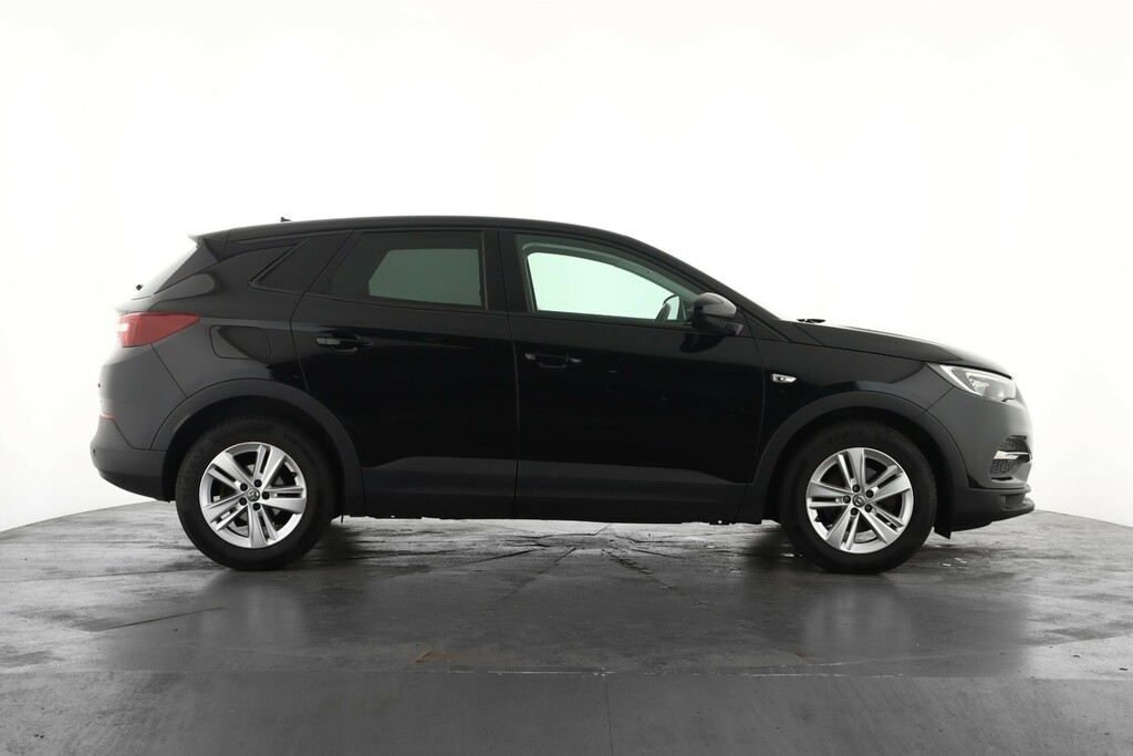 Vauxhall Grandland X 1.2 Turbo Se #4