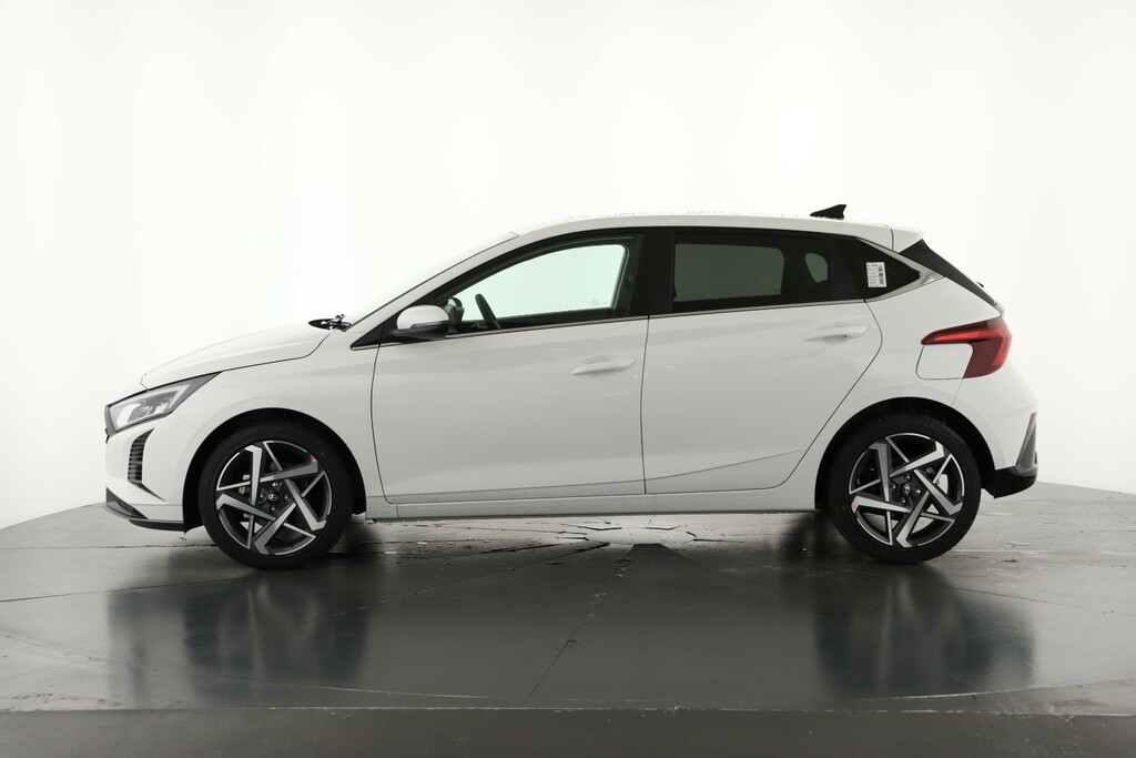 Hyundai I20 Hatchback White #7