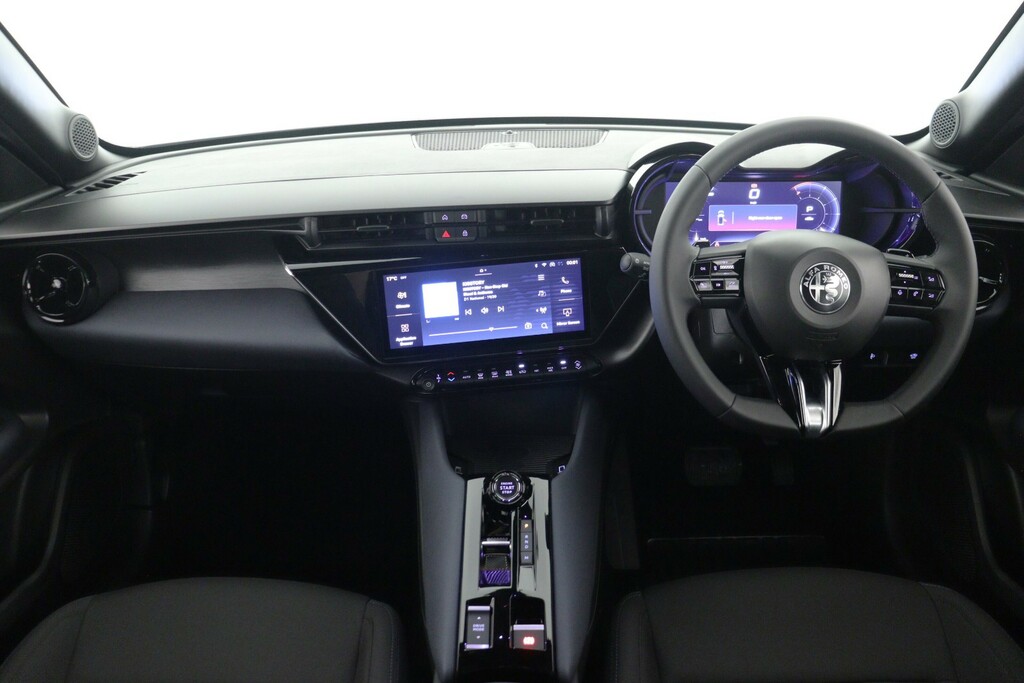 Alfa Romeo Junior 1.2 Turbo 145 Ibrida Ti Grey #12
