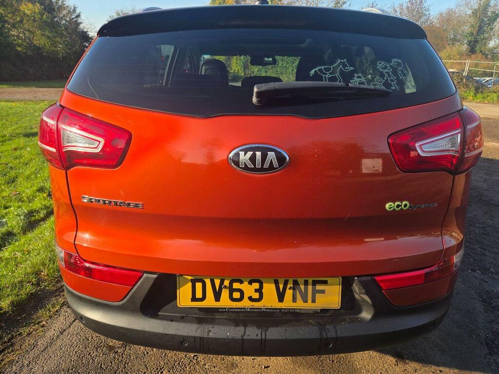 Kia Sportage 2 White #10