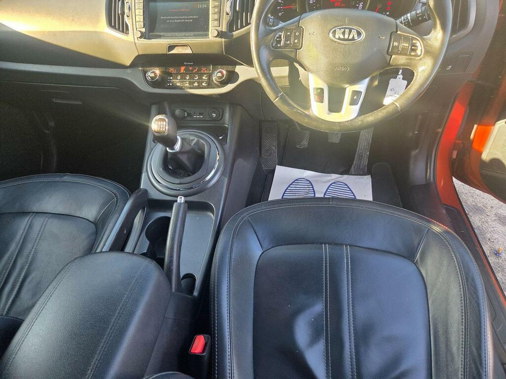 Kia Sportage 2 White #13