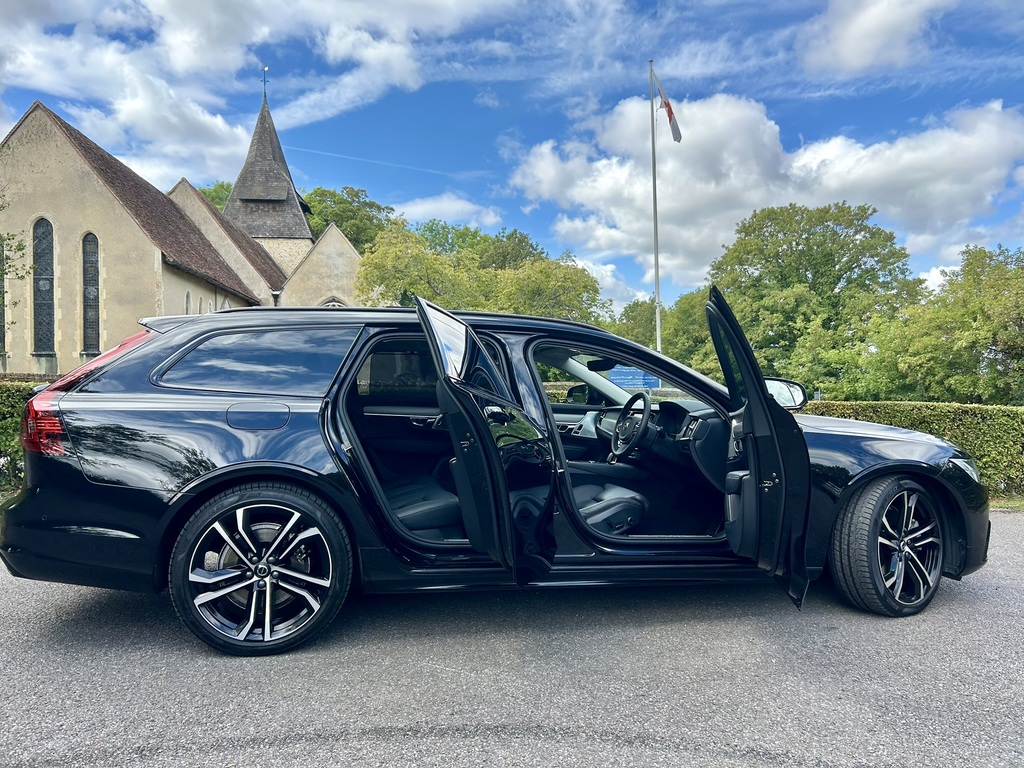 Volvo V90 T6 Plus Dark Black #18