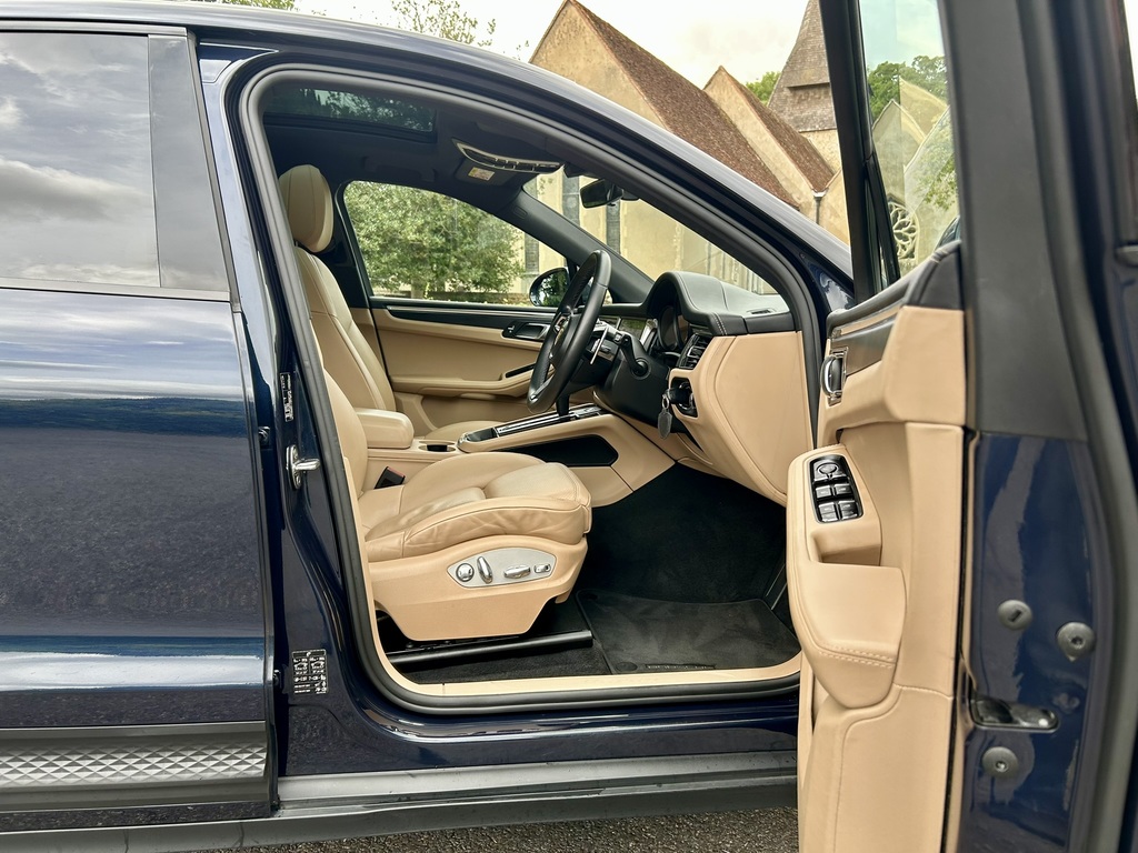 Porsche Macan Pdk 2022 Blue #31