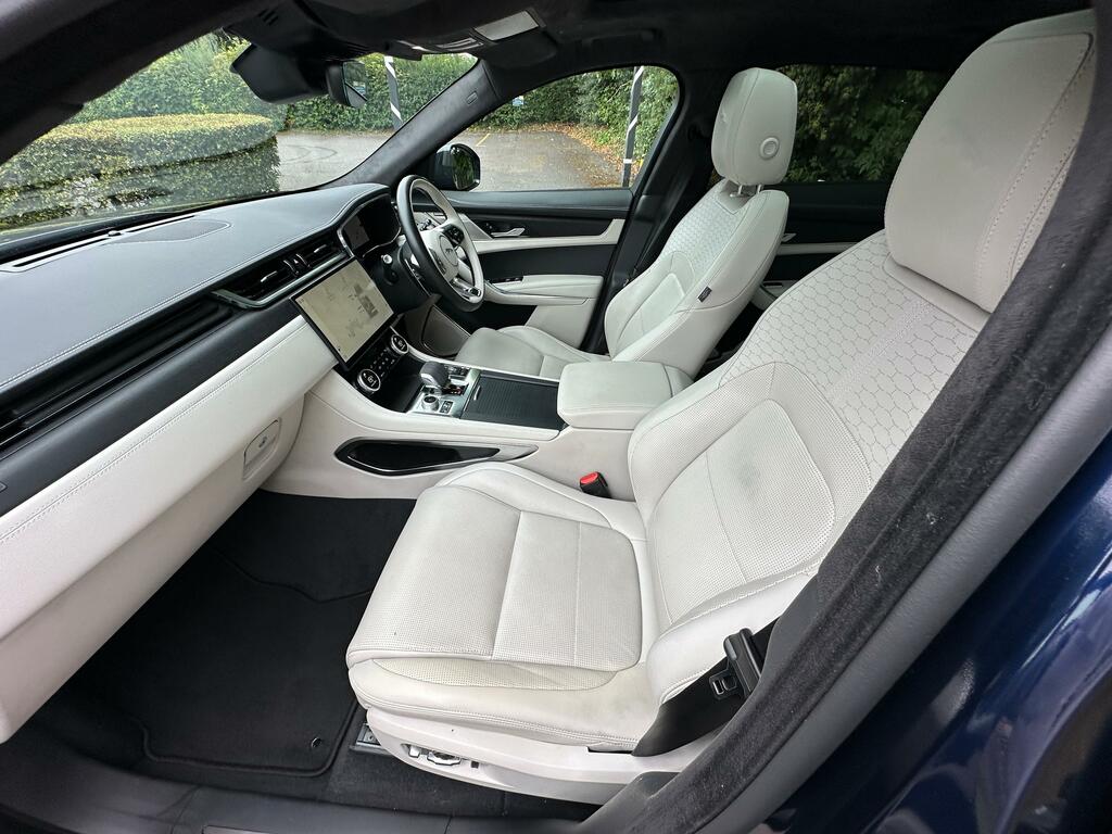 Jaguar F-Pace 2.0 P400e R-dynamic Black Awd Black #24