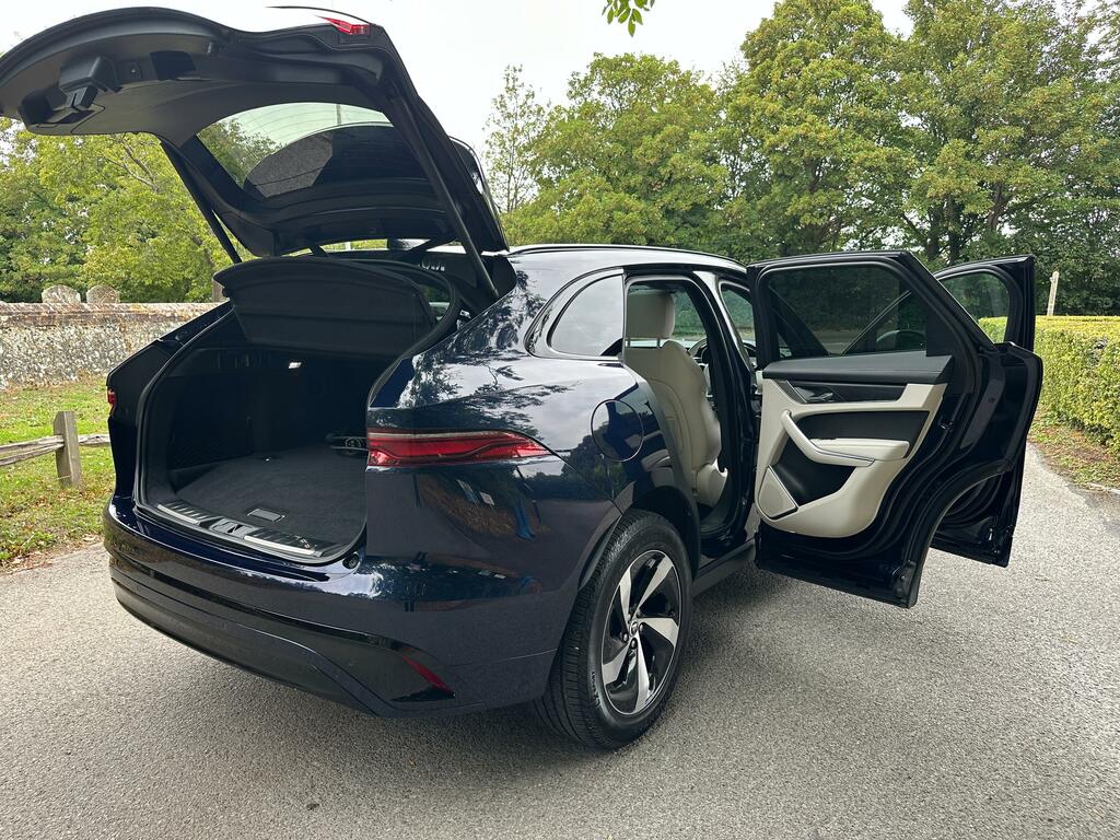 Jaguar F-Pace 2.0 P400e R-dynamic Black Awd Black #19