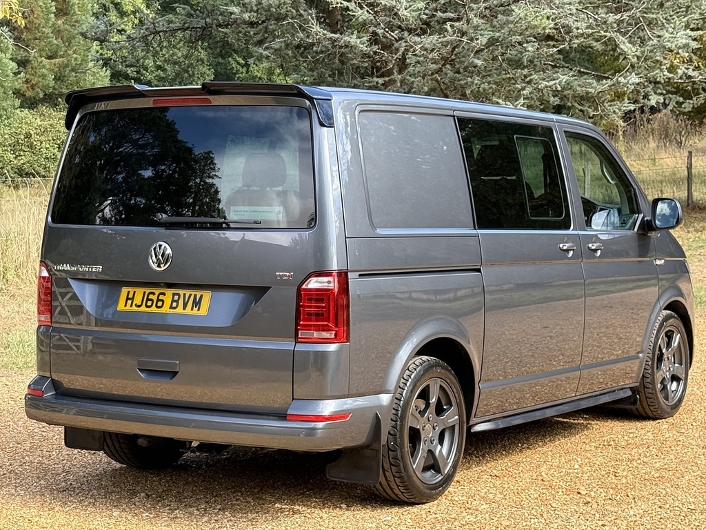 Volkswagen Transporter T32 Tdi Kombi Highline Bmt Grey #3