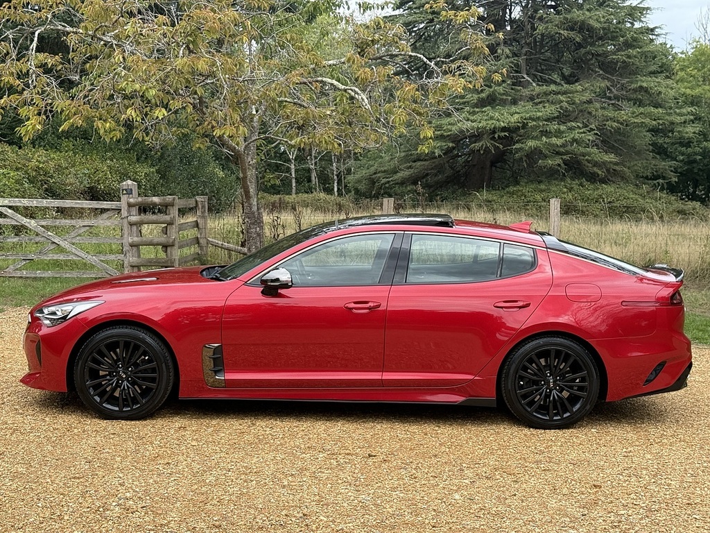 Kia Stinger T-gdi Gt-line S Red #5
