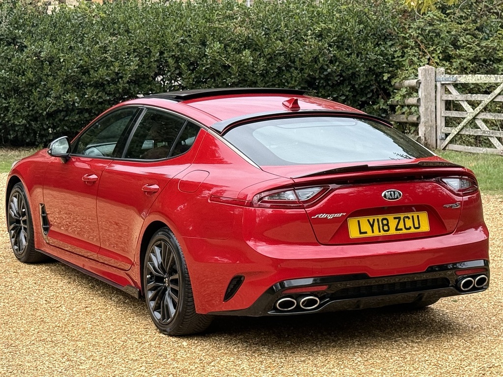 Kia Stinger T-gdi Gt-line S Red #6